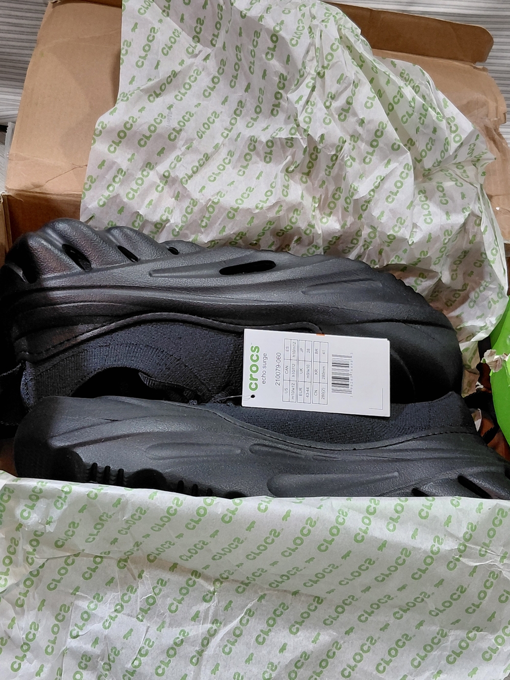 NWT Crocs Men Echo Surge Athletic Sneakers - Triple Black Lite Ride Comfort M10 - Picture 14 of 15